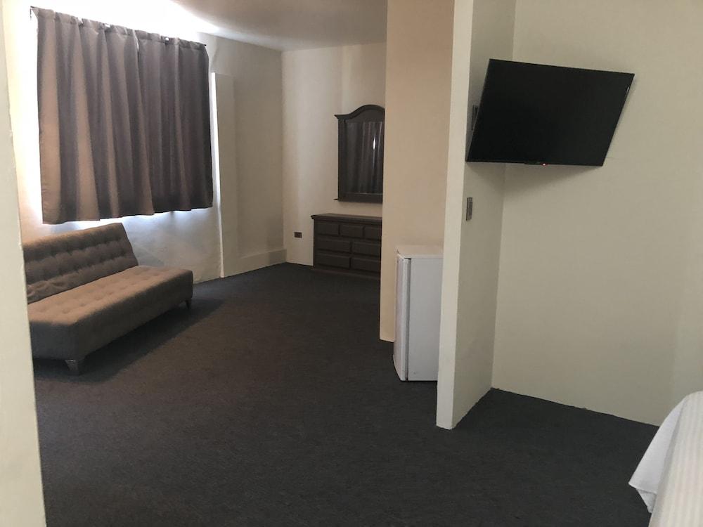 Hotel Plaza Del Arco - Monterrey
