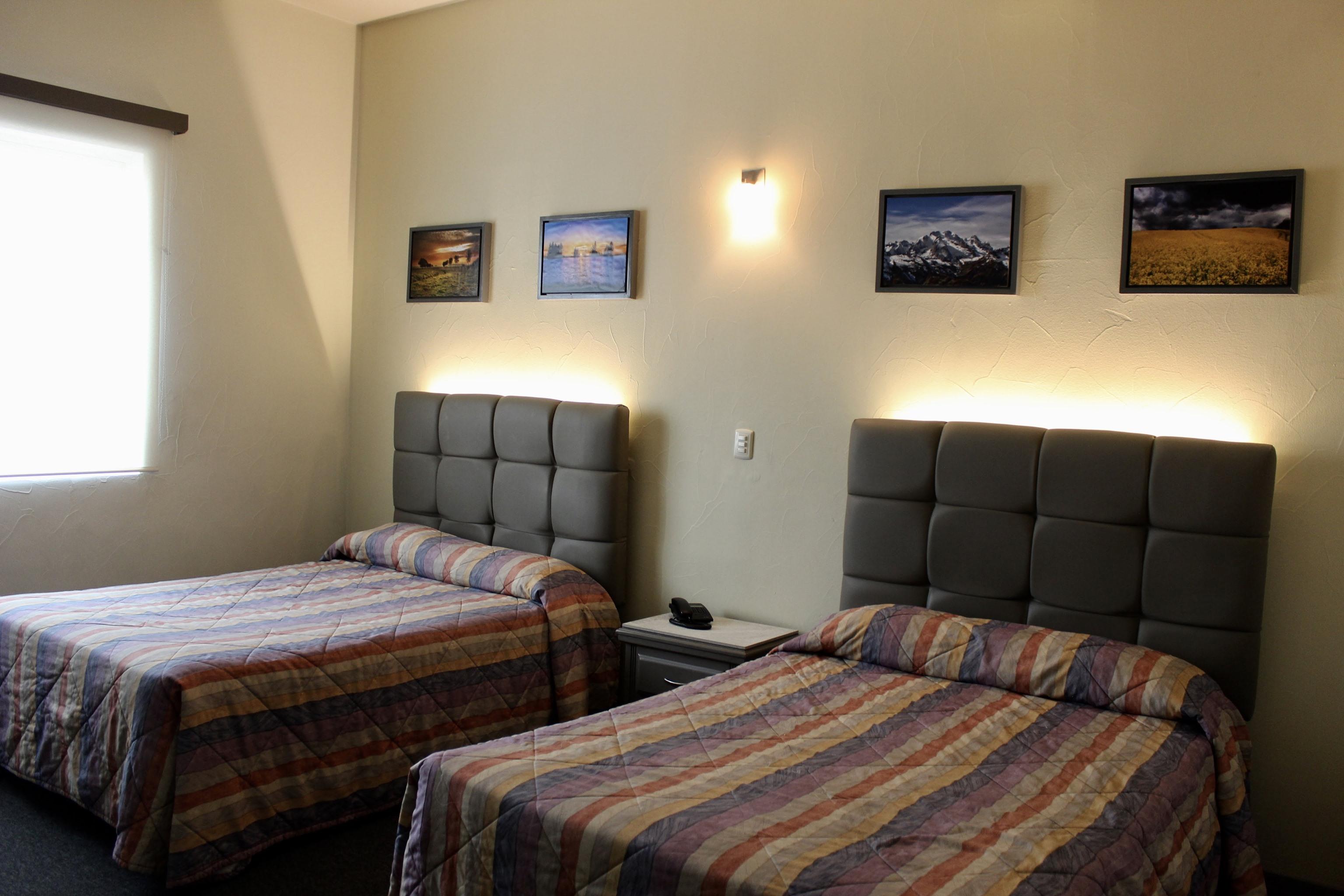Hotel Plaza Del Arco - 3*