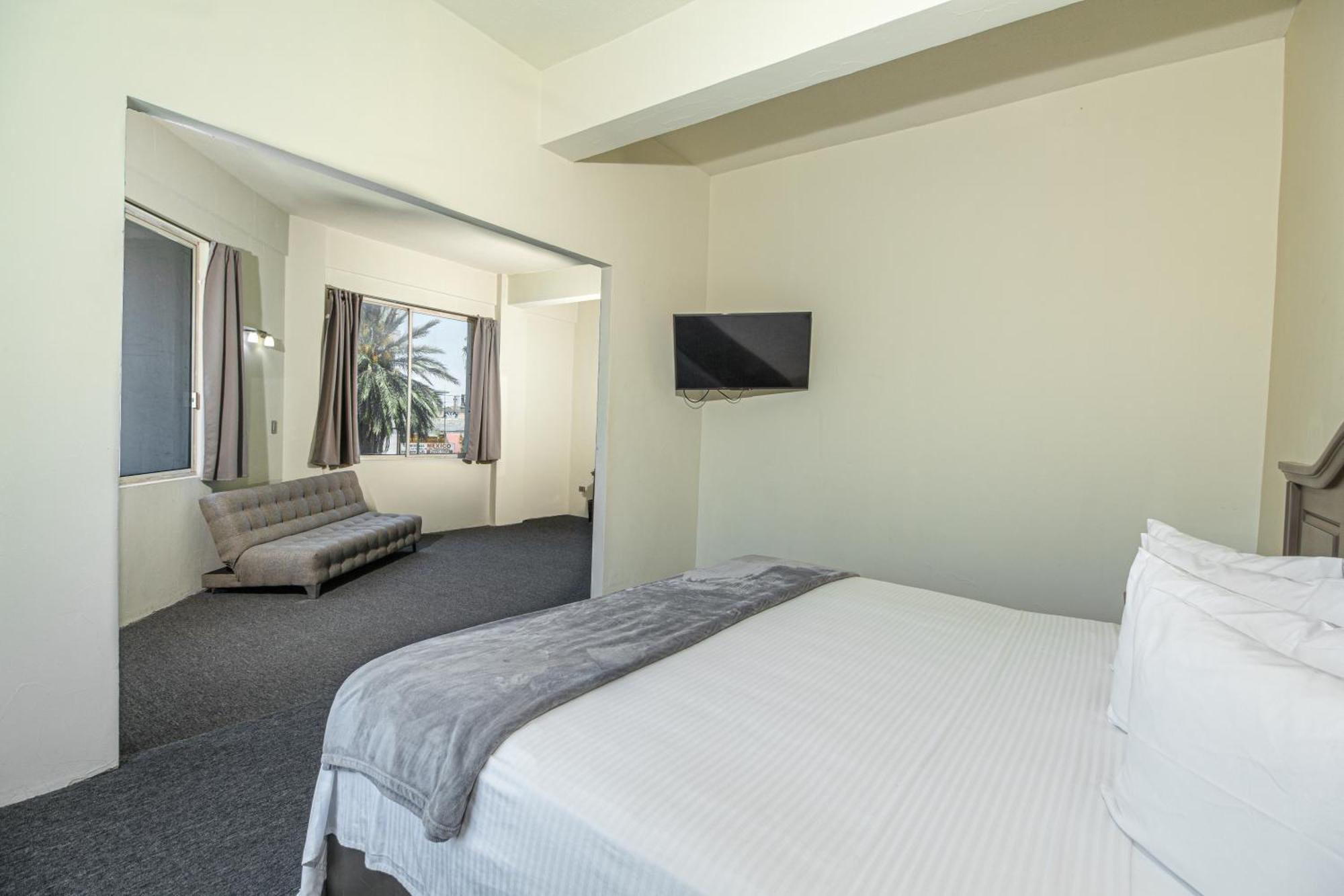 Hotel Plaza Del Arco -